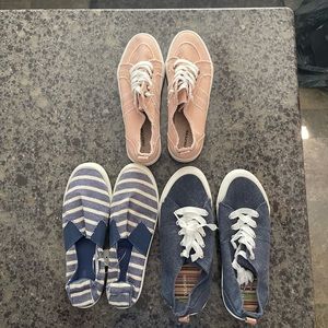 Lot of Maurices shoes